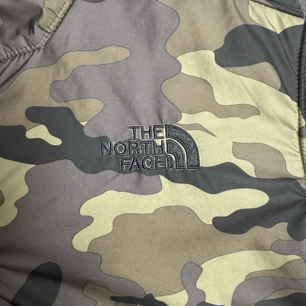 The North Face Boys Denali Fleece Jacket - Green Camo / Olive - Size Large 14/16